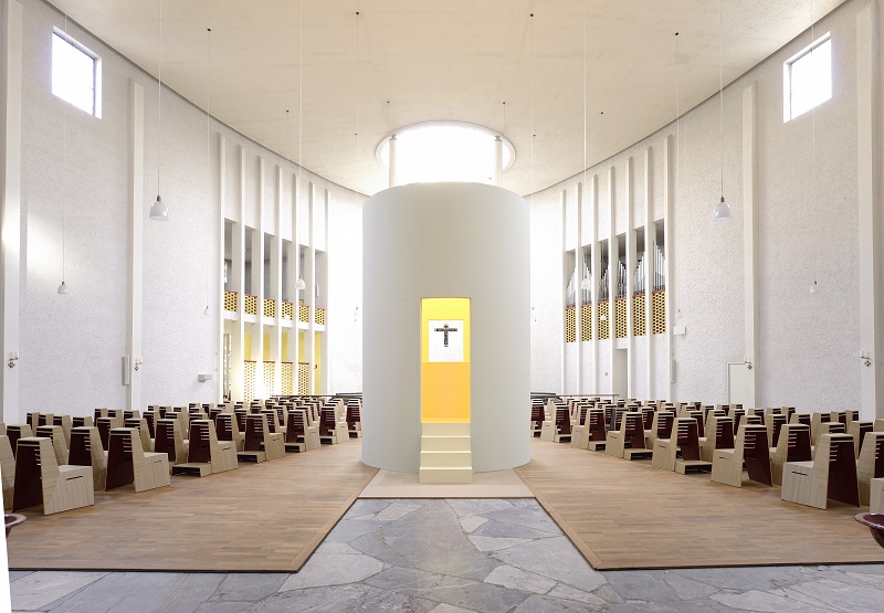 „Gehäuse A – 2015“ – Rauminstallation in der KunstKulturKirche Allerheiligen
